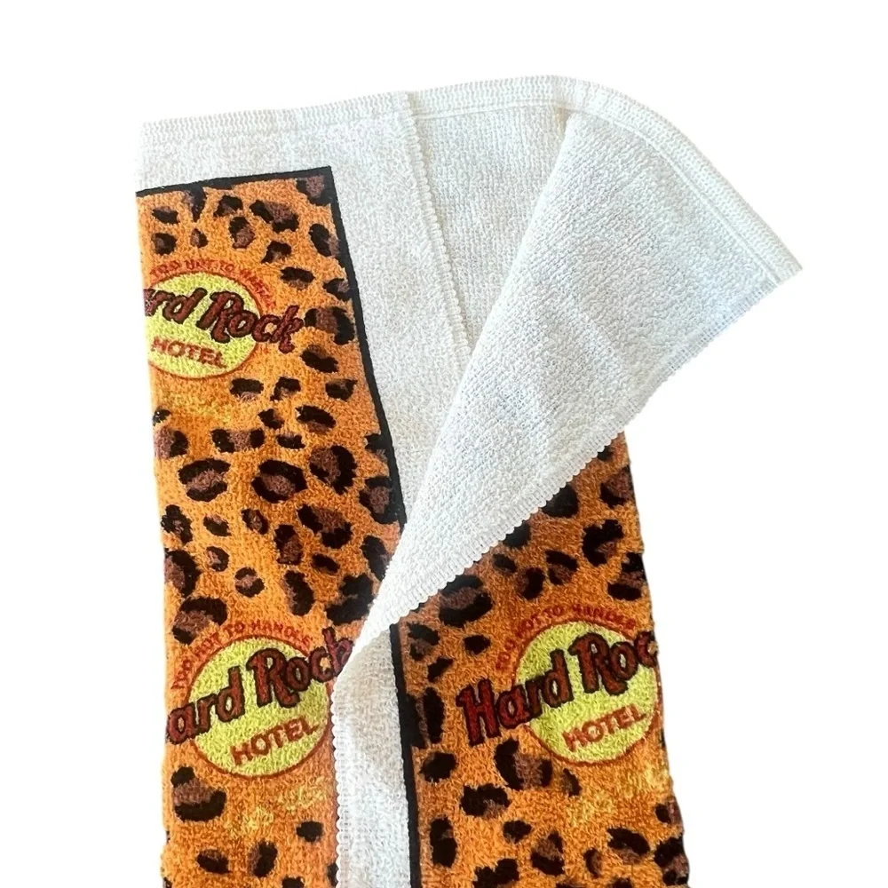 VTG Hard Rock Cafe Vegas Cheetah Print Towel Too Hot To Handle 16x25 NOS Merch